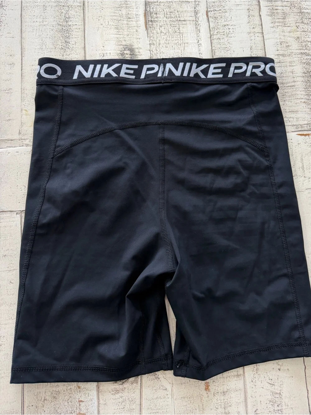 Nike Pro High Rise 7 inch inseam Spandex Shorts - Picture 3 of 10